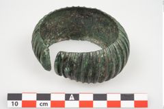 Foto von Bronzemelonenarmreif (NHMW-PRAE-026420)